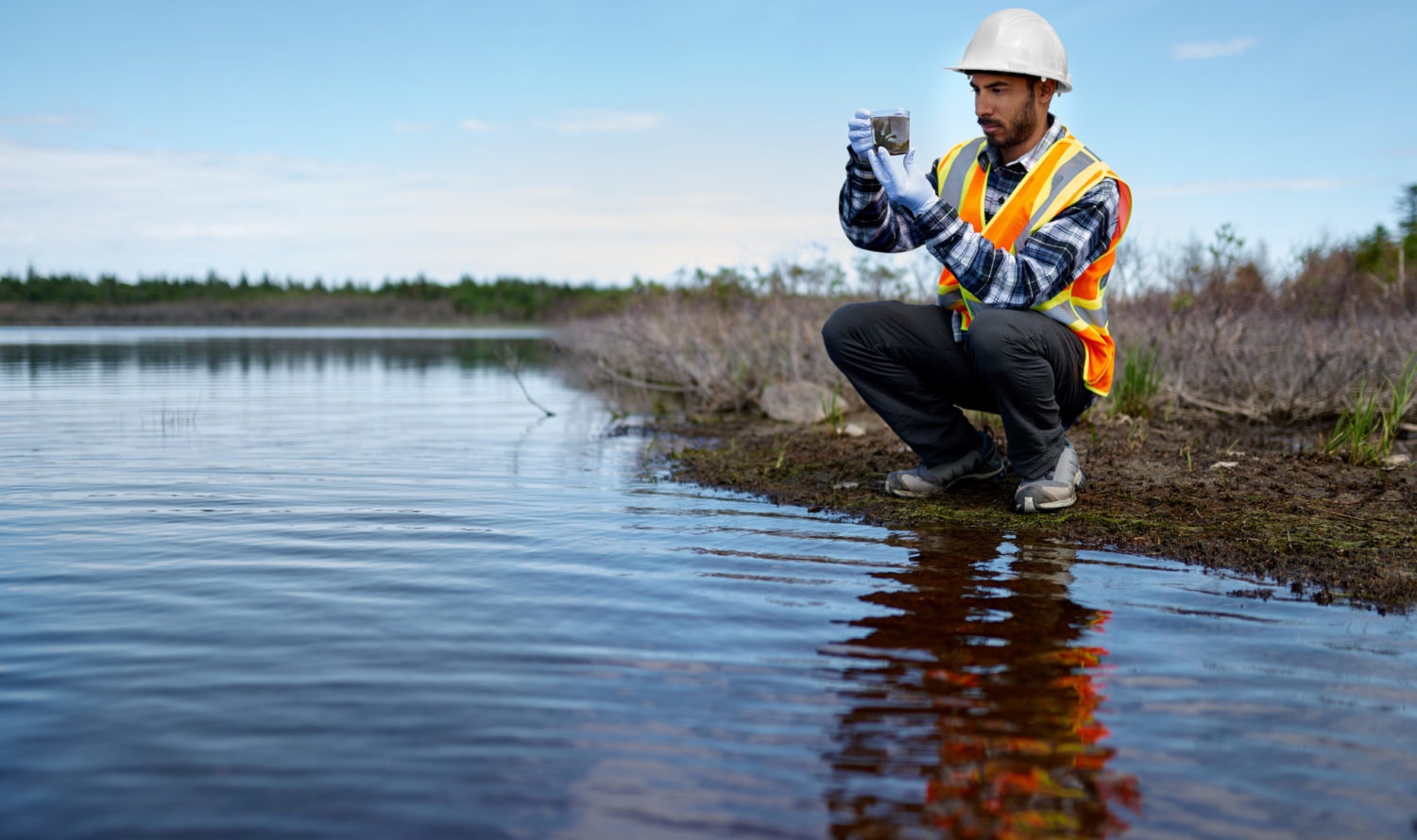 Marine,Biologist,Analysing,Water,Test,Results,And,Algea,Samples